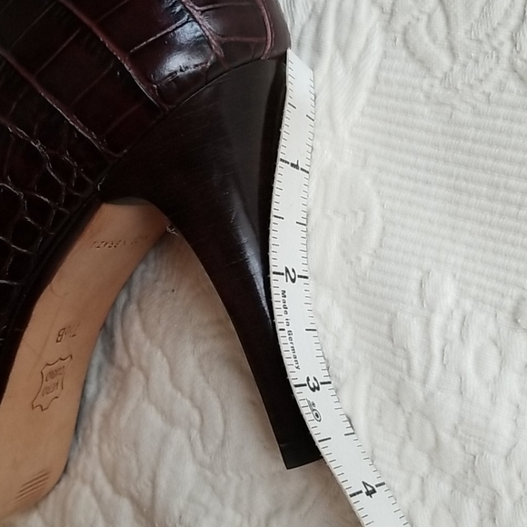 New Talbots Leather Croco Embossed Heels - Picture 11 of 12